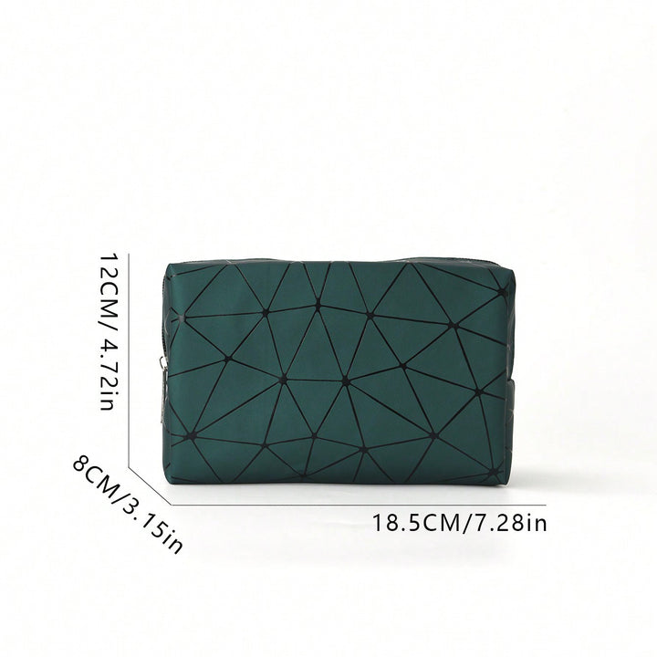 Practical cosmetic bag with 3D structure Stornfield