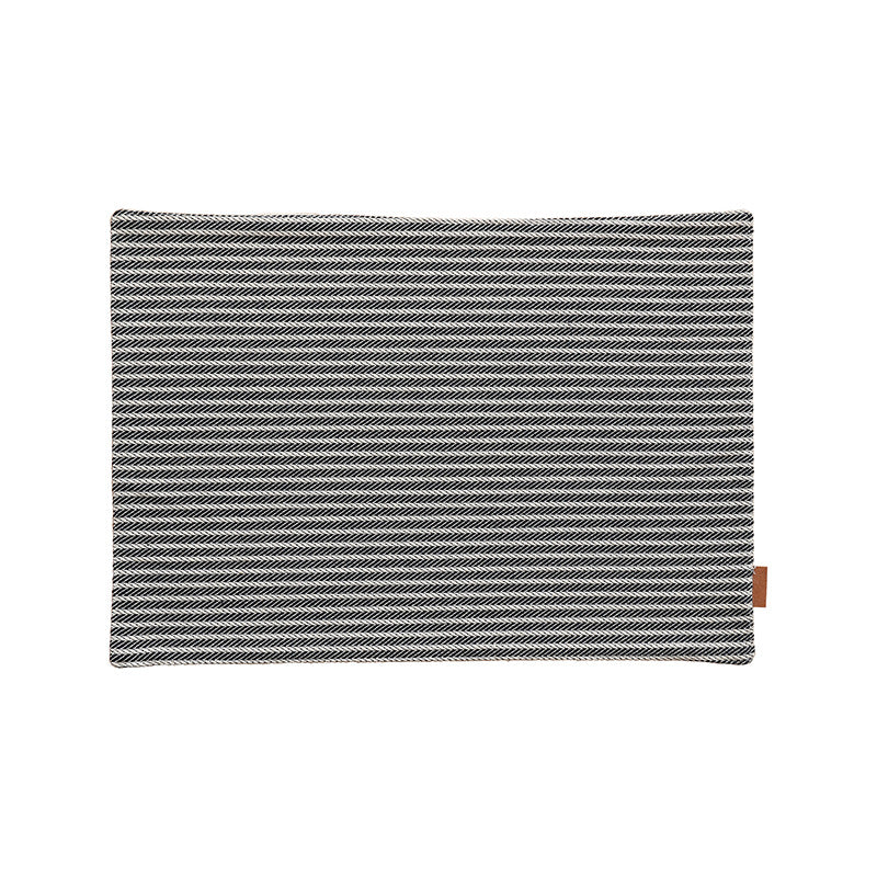 Rectangular table set made of woven herringbone cotton blend with anti-slip coating Stornfield
