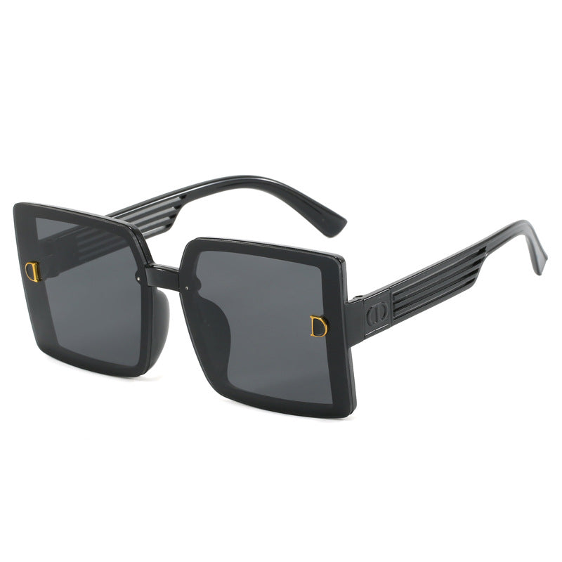 Women square sunglasses with ergonomic frame and UV protection Stornfield