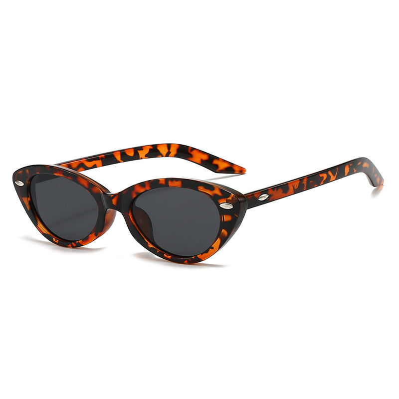 Vintage-Inspired Cat-Eye Sunglasses Stornfield