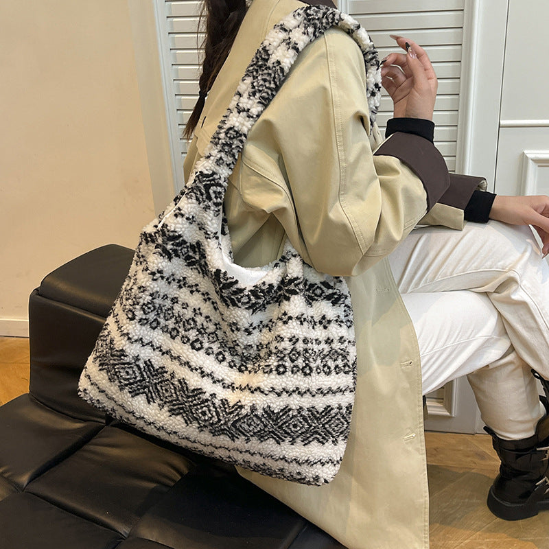 WoBohemian Knit Hobo Bag Stornfield