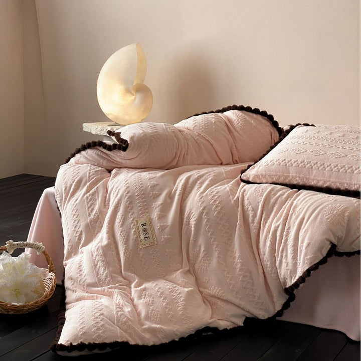 Textured Jacquard Cotton Duvet Cover Set with Pom-Pom Scalloped Edge