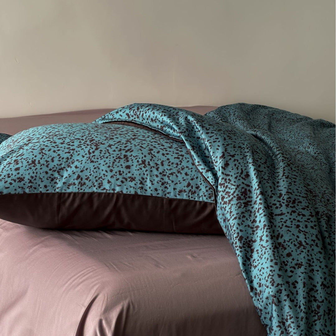 Breathable Cotton Percale Reversible Duvet Cover Set with Mini Speckle Print and Hidden Button Closure