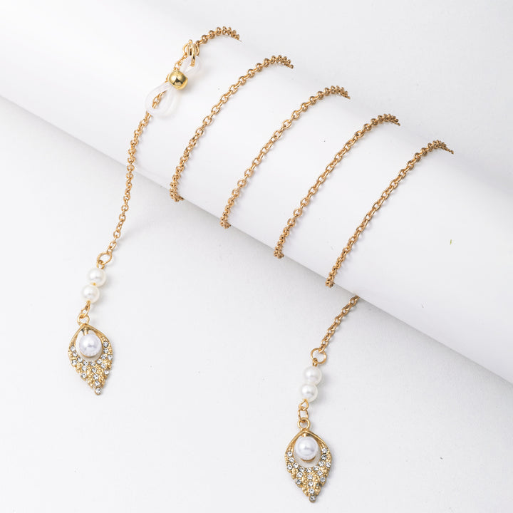 Elegant Dangle Pearl Earrings with Chain Stornfield