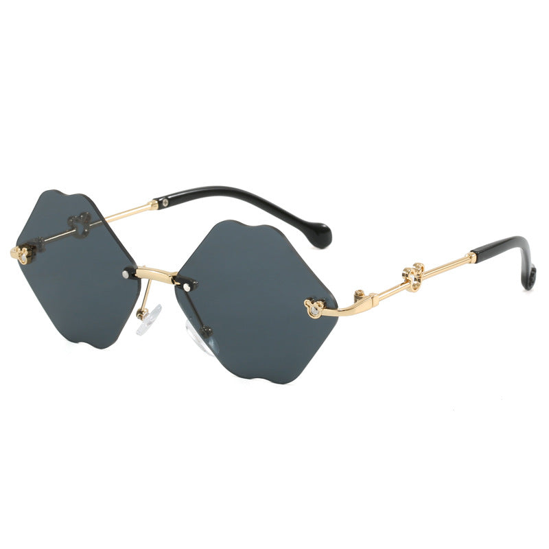 Ladies geometric oversized sunglasses with detailed, luxurious frame Stornfield