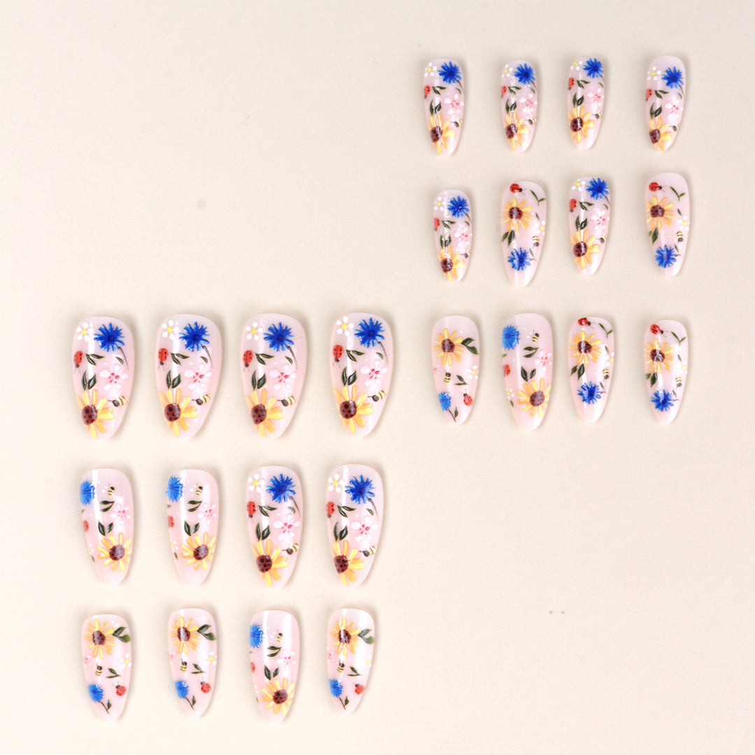 Floral Embellished Press-On Nail Art Set Stornfield
