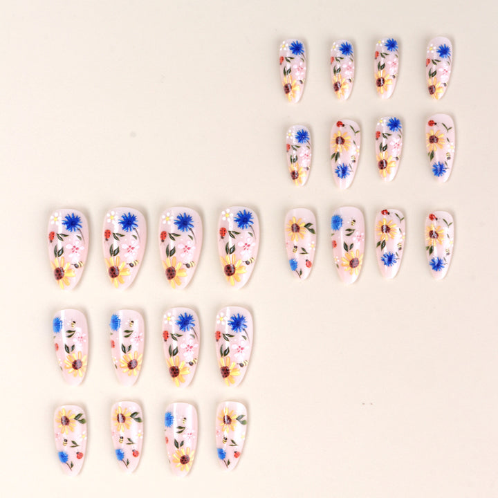 Floral Embellished Press-On Nail Art Set Stornfield