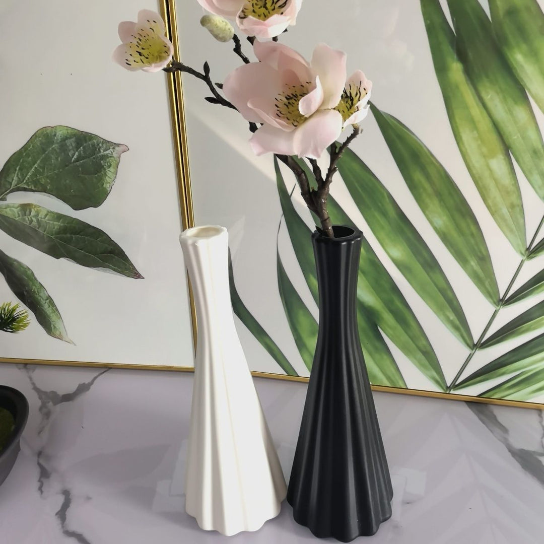 Modern Textured Decorative Vase Stornfeild