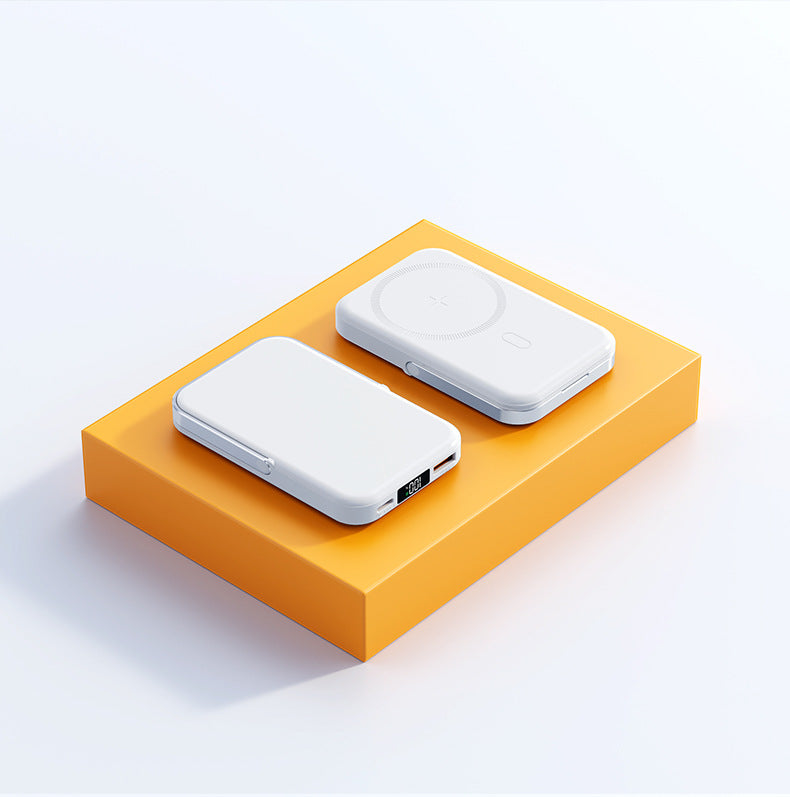 Portable power bank with Qi charging function Stornfield