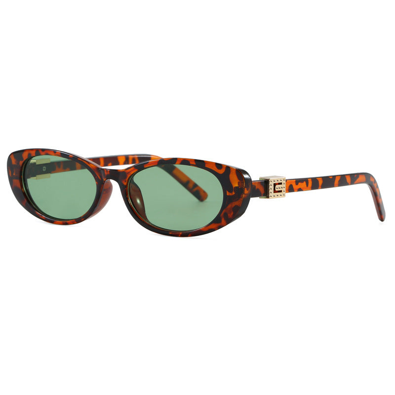 Women Cat-Eye Sunglasses with Stylish Frame and Luxurious Accents Stornfield