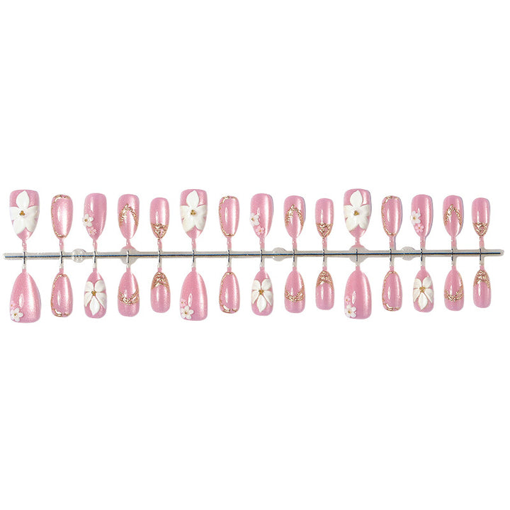 Elegant Floral Design Press-On Nail Set Stornfield