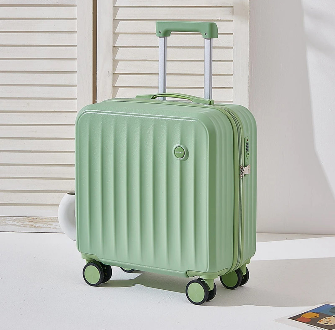 Women's Lightweight Hard-Shell Carry-On Luggage Stornfield