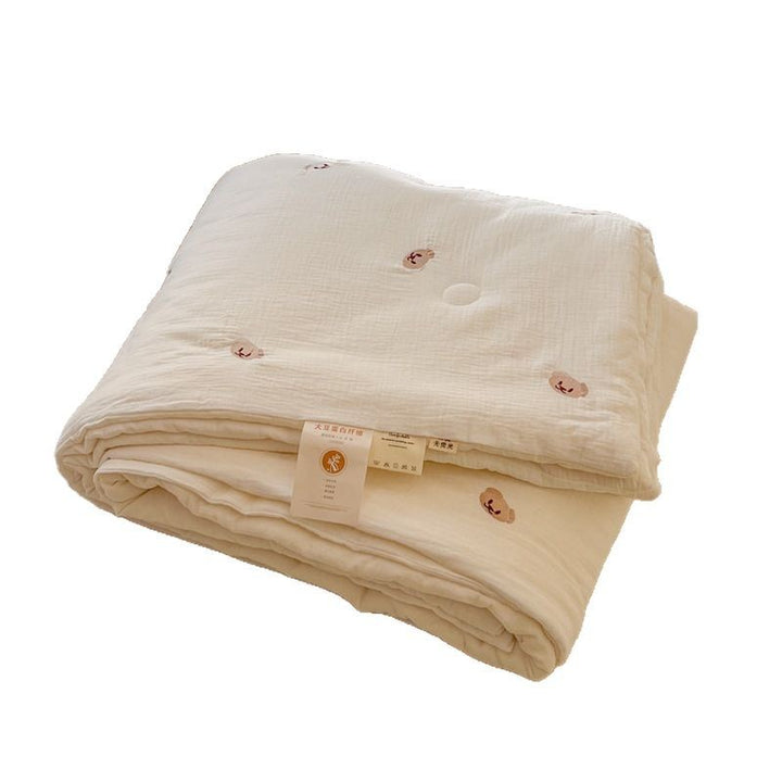 Women lightweight and breathable quilt with delicate floral patterns Stornfield