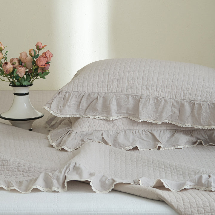 Quilted Cotton Bedspread Set with Ruffled Hem and Lace-Edge Pillow Shams