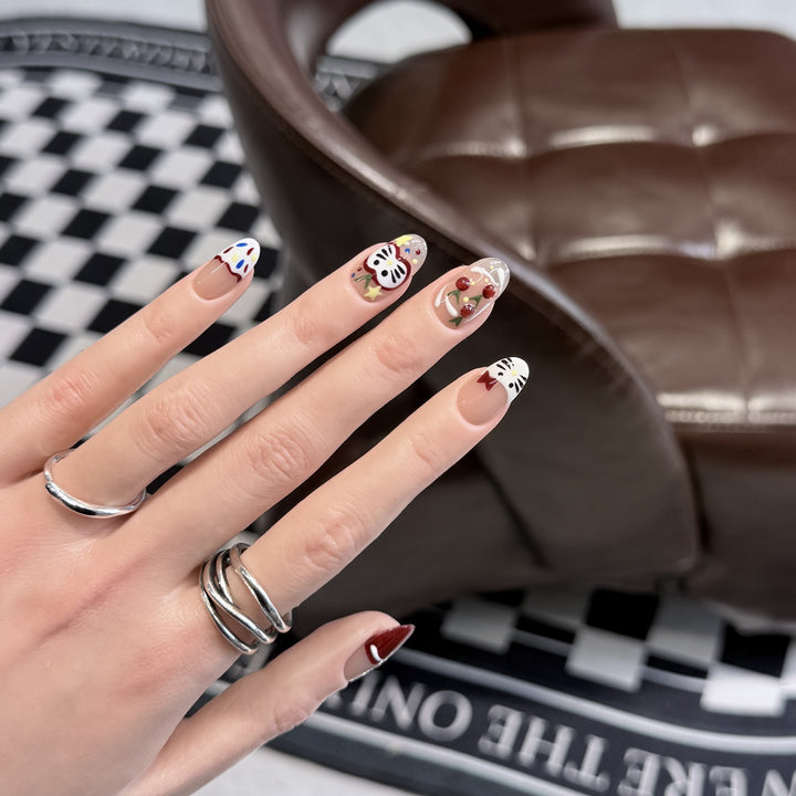 Artistic Character-Themed Press-On Nail Art Set Stornfield