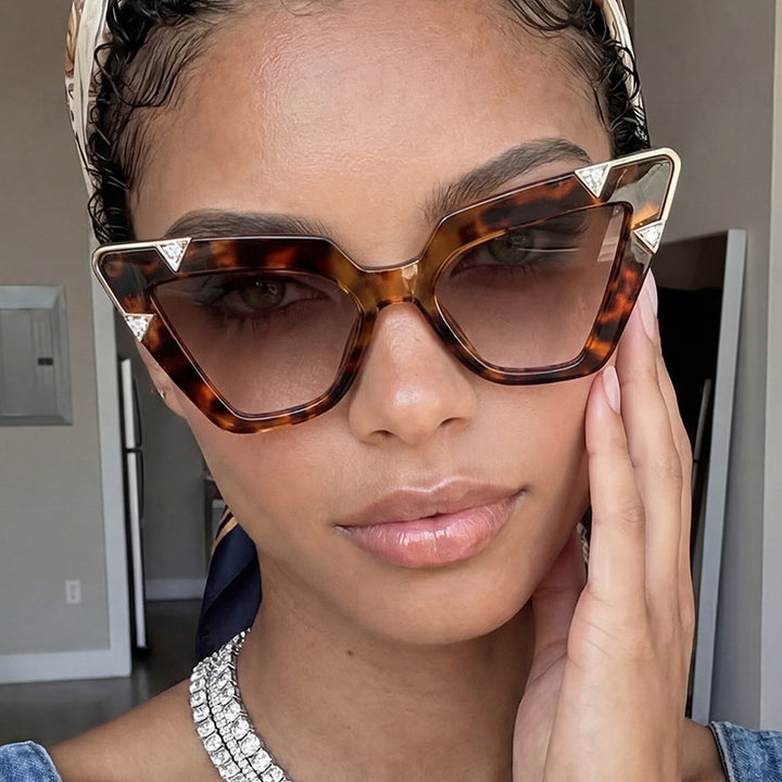 Women's Cat-Eye Sunglasses with Luxurious Design and Protective UV Filter Stornfield
