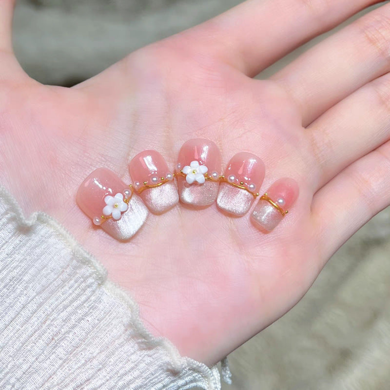 Decorative Floral Nail Art Extensions
