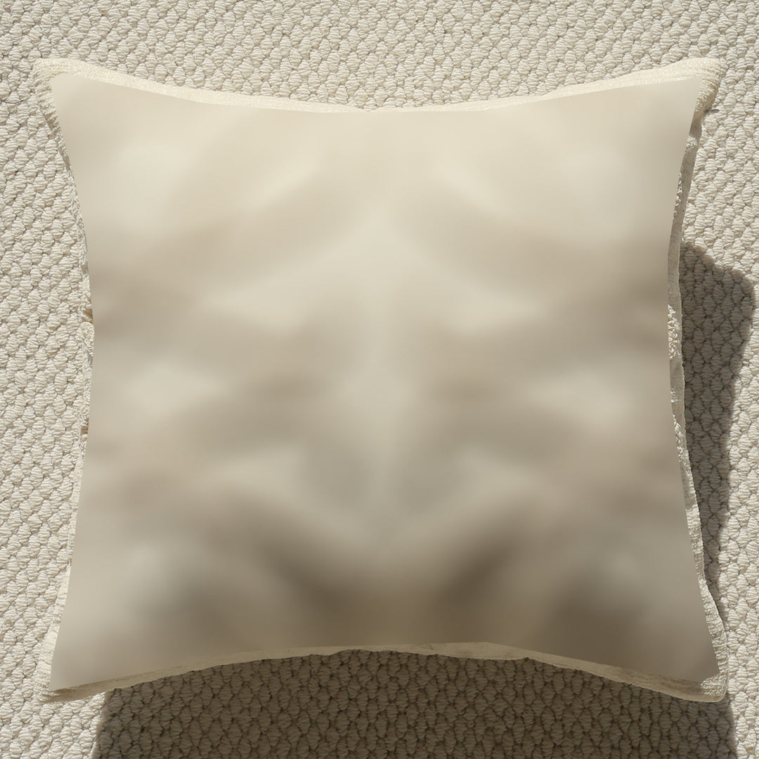 Elegant and luxurious decorative cushion