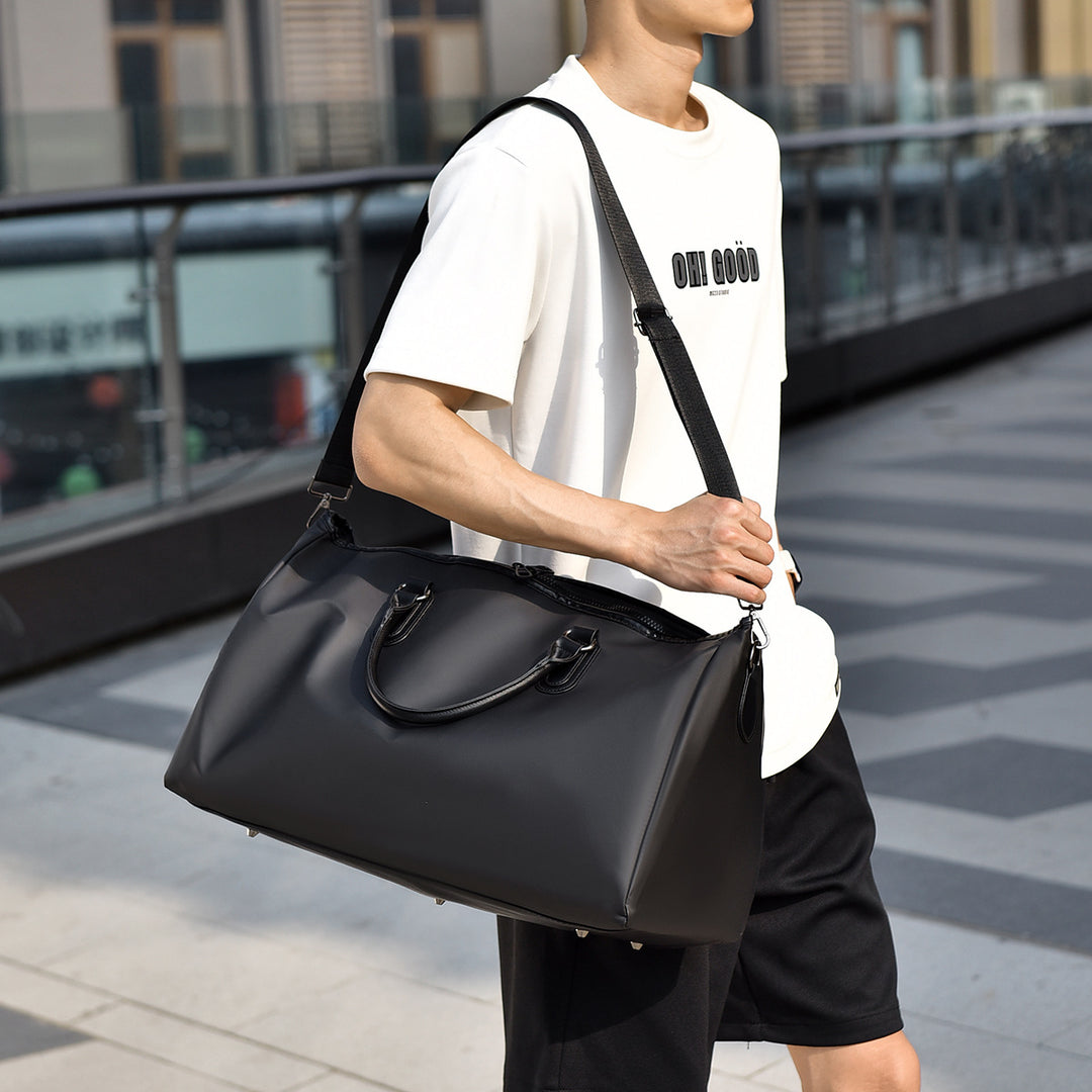 Premium Waterproof Travel Duffle Bag Stornfield