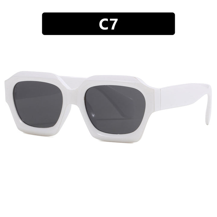 Women's fashionable sunglasses in innovative design Stornfield