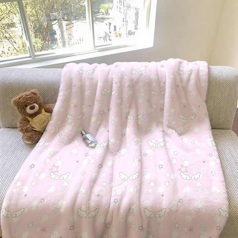 Plush Cloud Patterned Throw Blanket