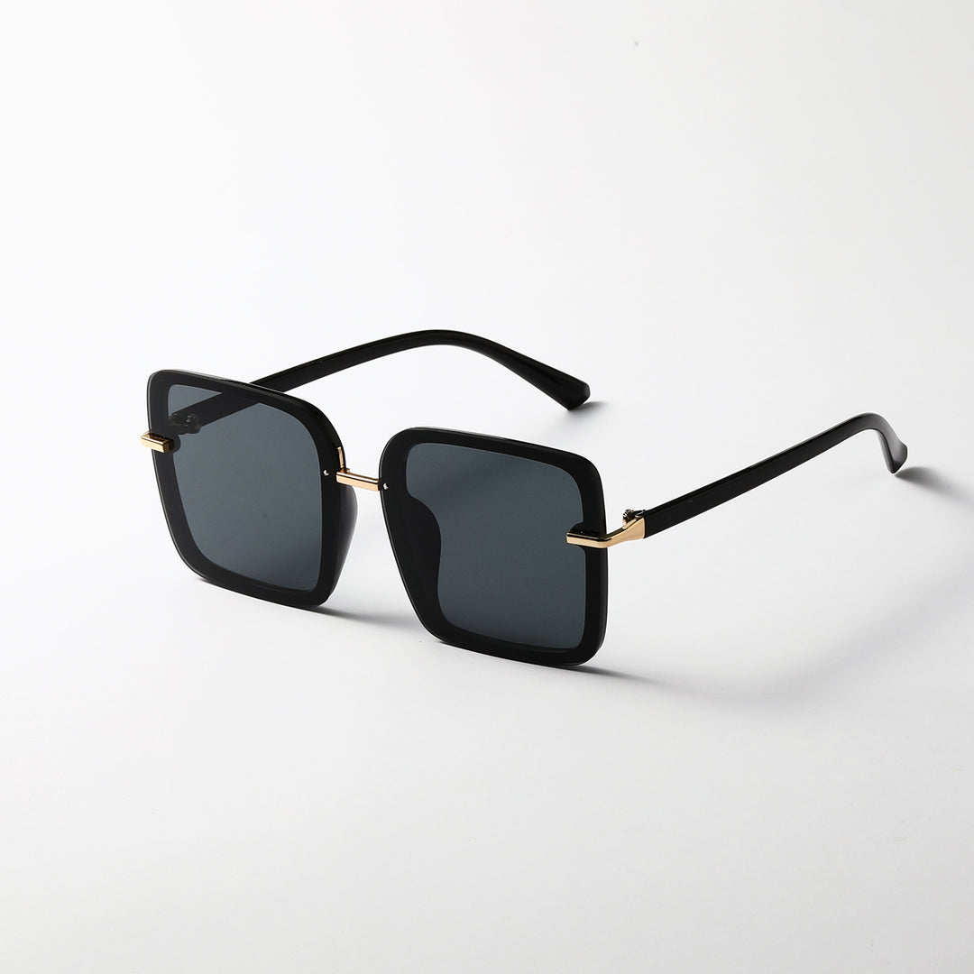 Women square sunglasses with elegant frame and UV protection Stornfield