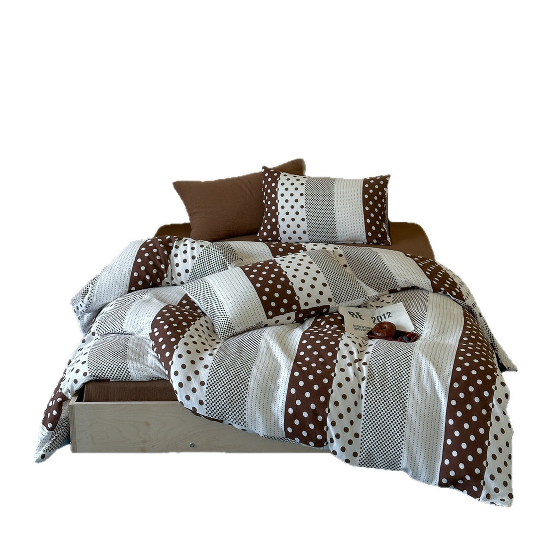 Reversible cotton percale bedding set with patched dot pattern and breathable quilted texture