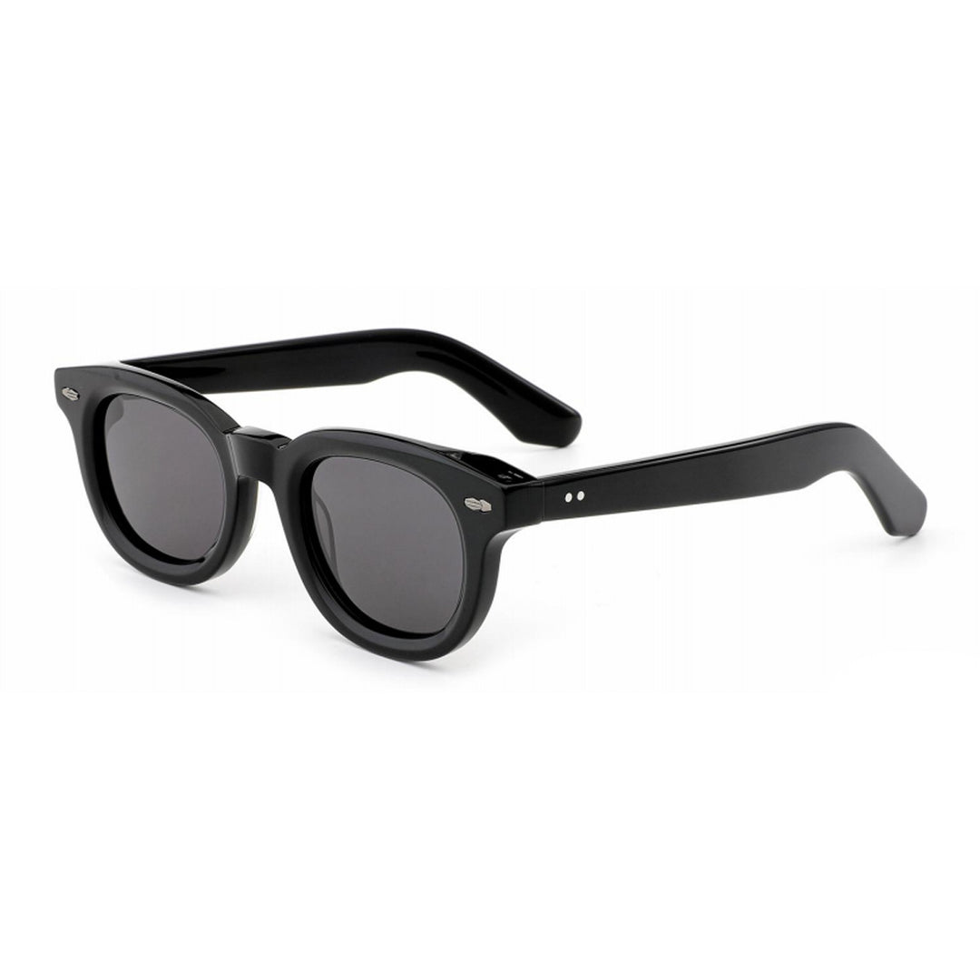 Women's sunglasses in a stylish and contemporary design with high-quality lenses Stornfield