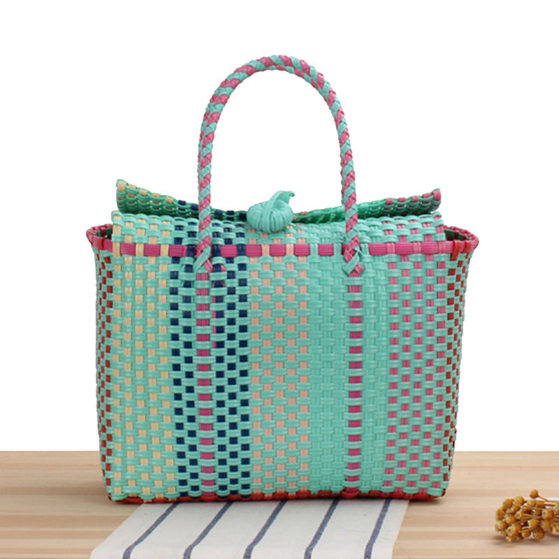Trendy shopping bag made of handwoven material with playful details Stornfield