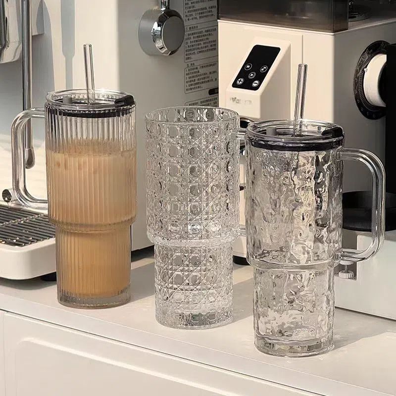 Ladies stylish drinking cups with unique pattern Stornfield