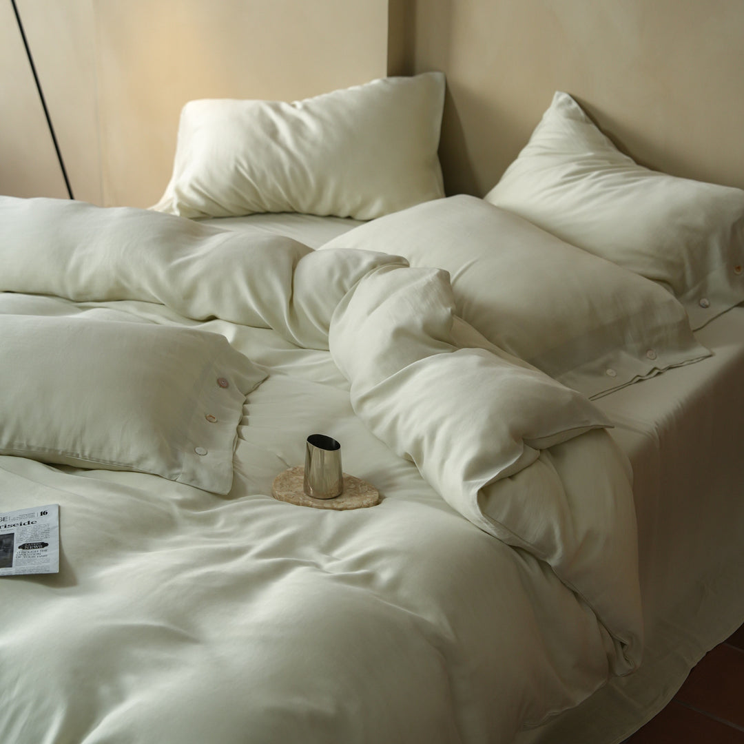 Luxury Organic Cotton Sateen Duvet Cover Set with Button Closure
