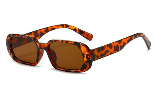 Women Fashion Sunglasses with Robust and Timeless Design Stornfield