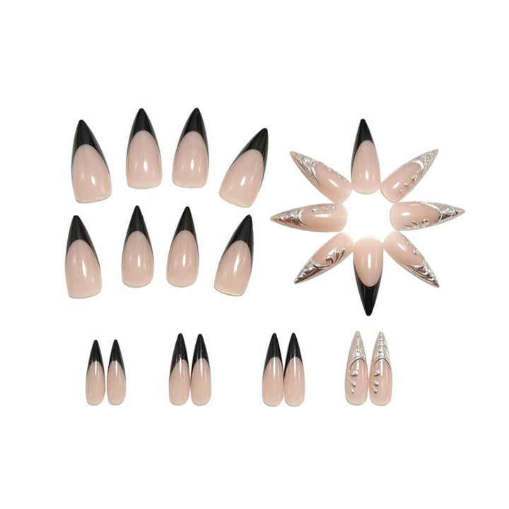 Elegant Nail Art with Metallic Design Stornfield