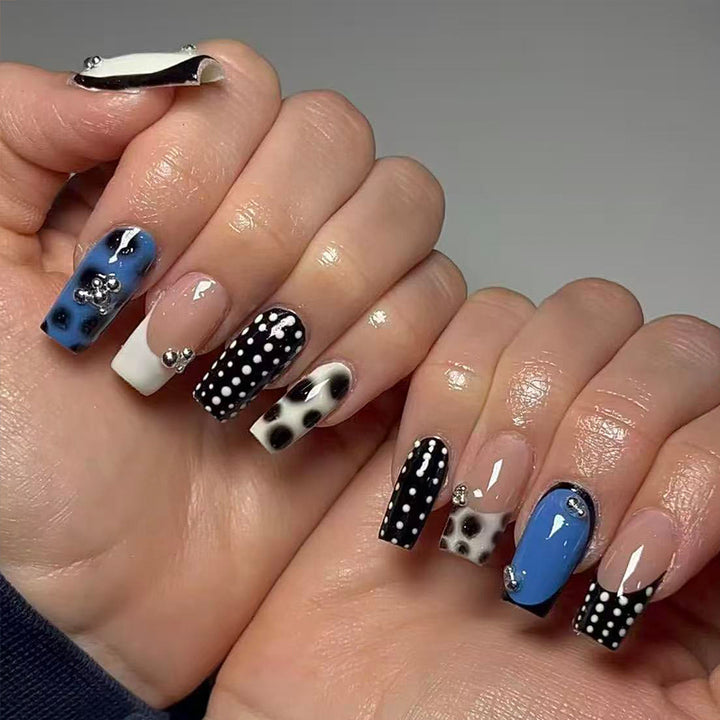 Creative Nail Set with 3D Decoration Stornfield