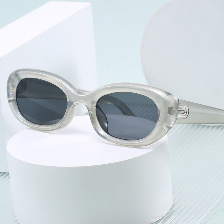Women's fashionable sunglasses with oval design and UV protection Stornfield