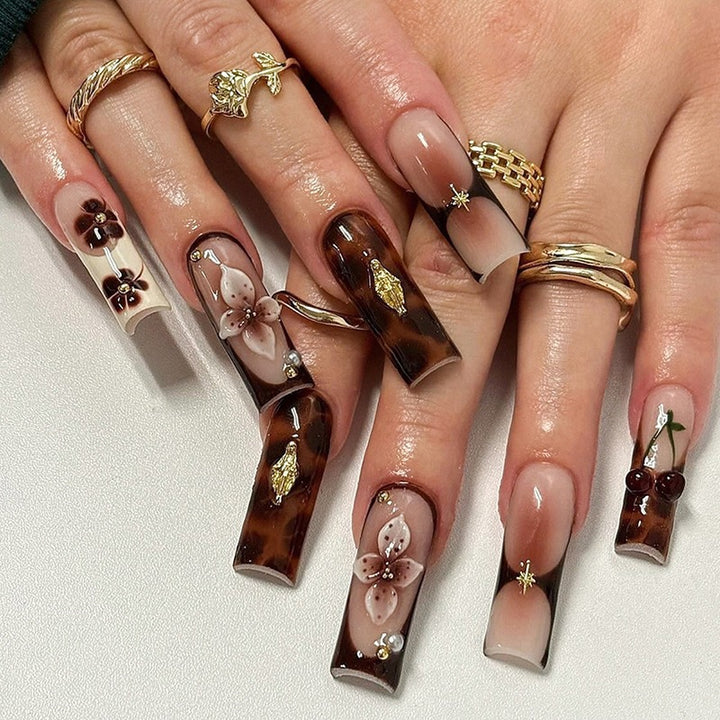 Artificial Nail Art with floral and glamorous design Stornfield