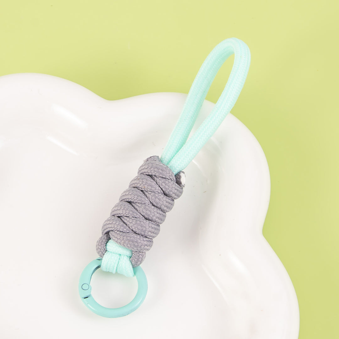 Versatile Paracord Keychain Loop Stornfield