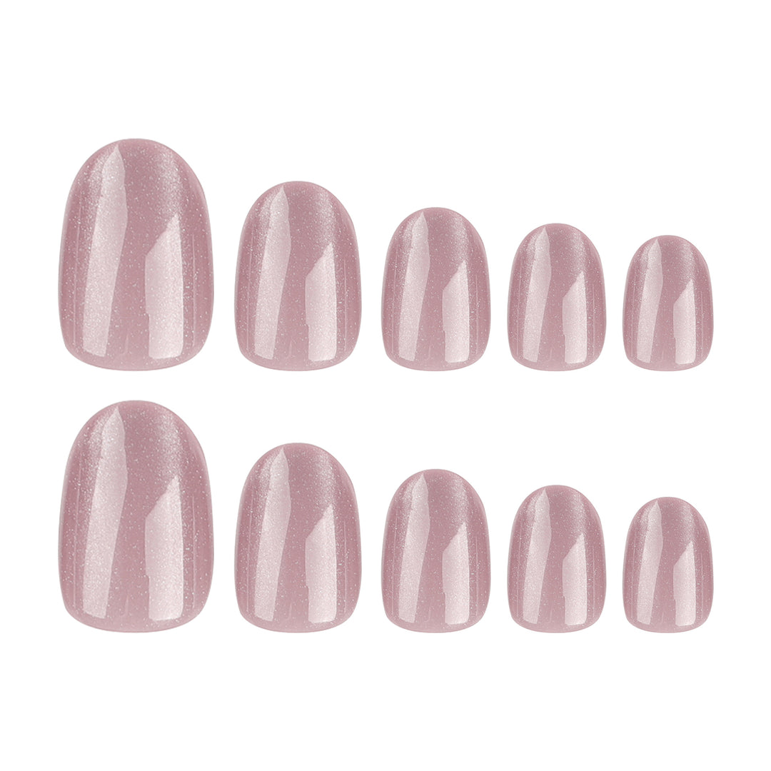 Nail art with glitter finish Stornfield