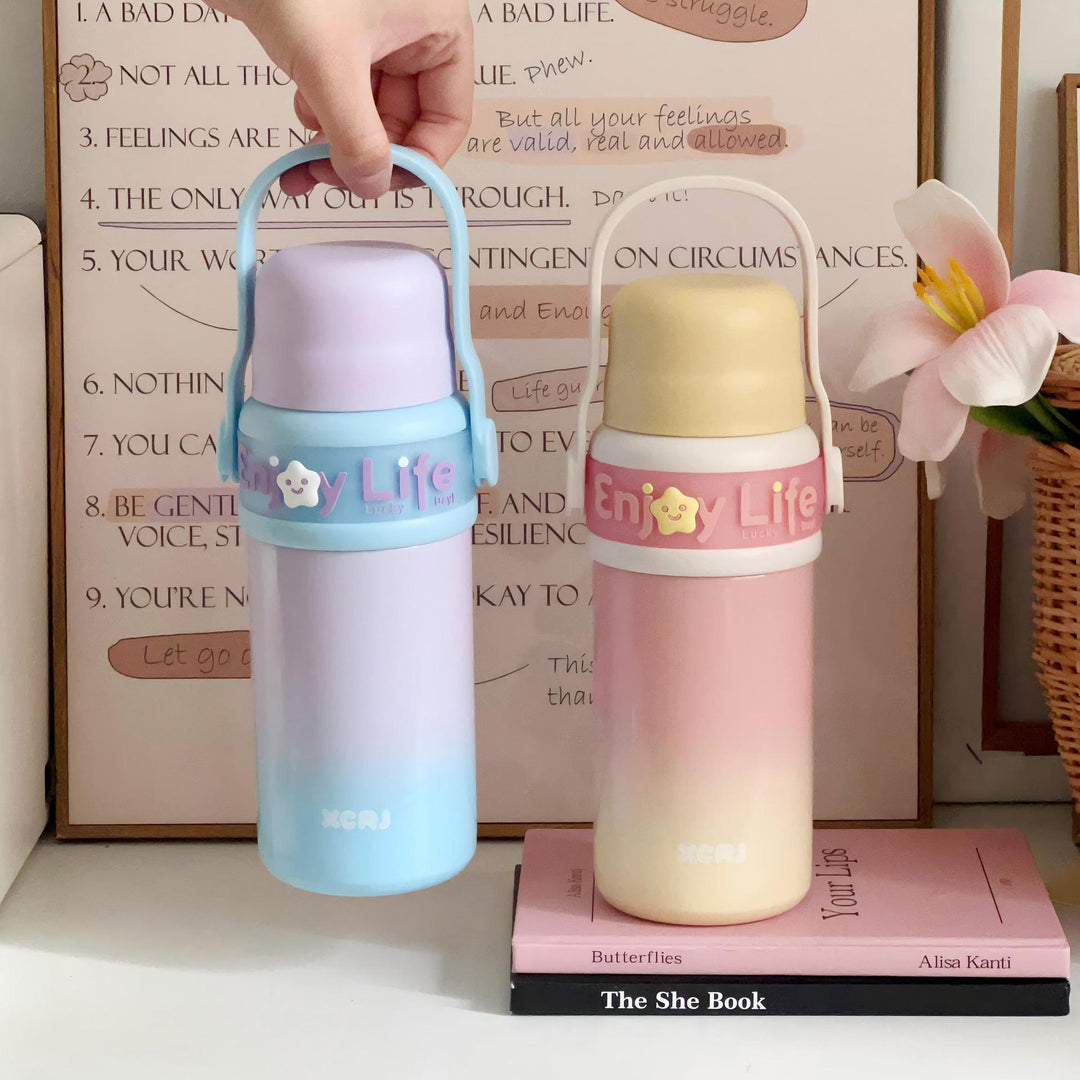 Women's plastic insulated bottle with ergonomic handle Stornfield