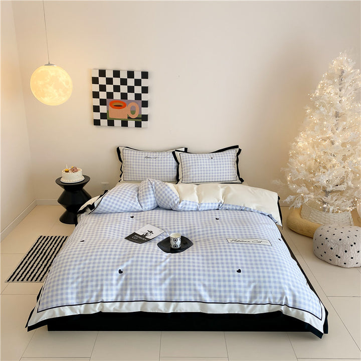 Bedding set in Vichy check with contrasting satin trim