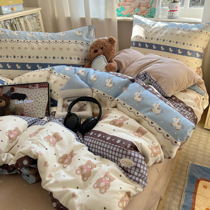 Cute Bear-Themed Bedding Set