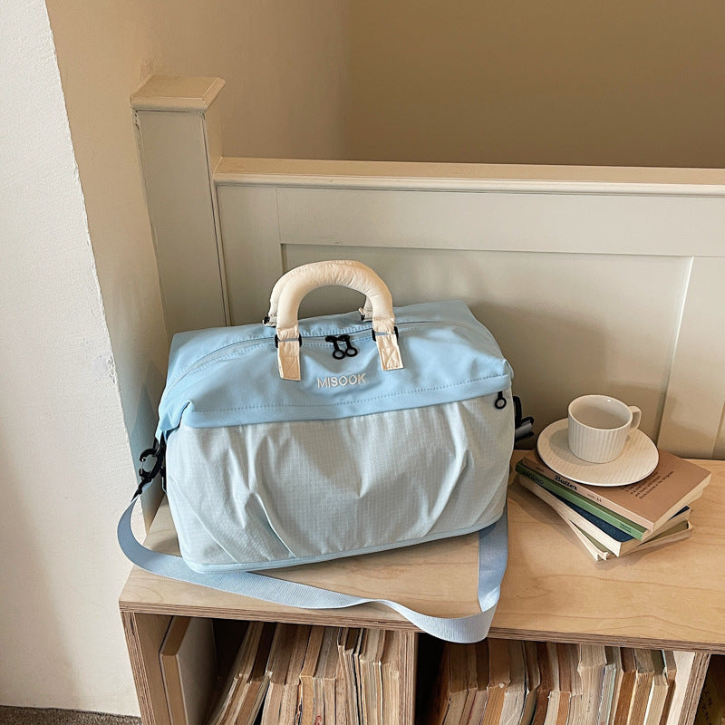 Spacious Weekend Duffle