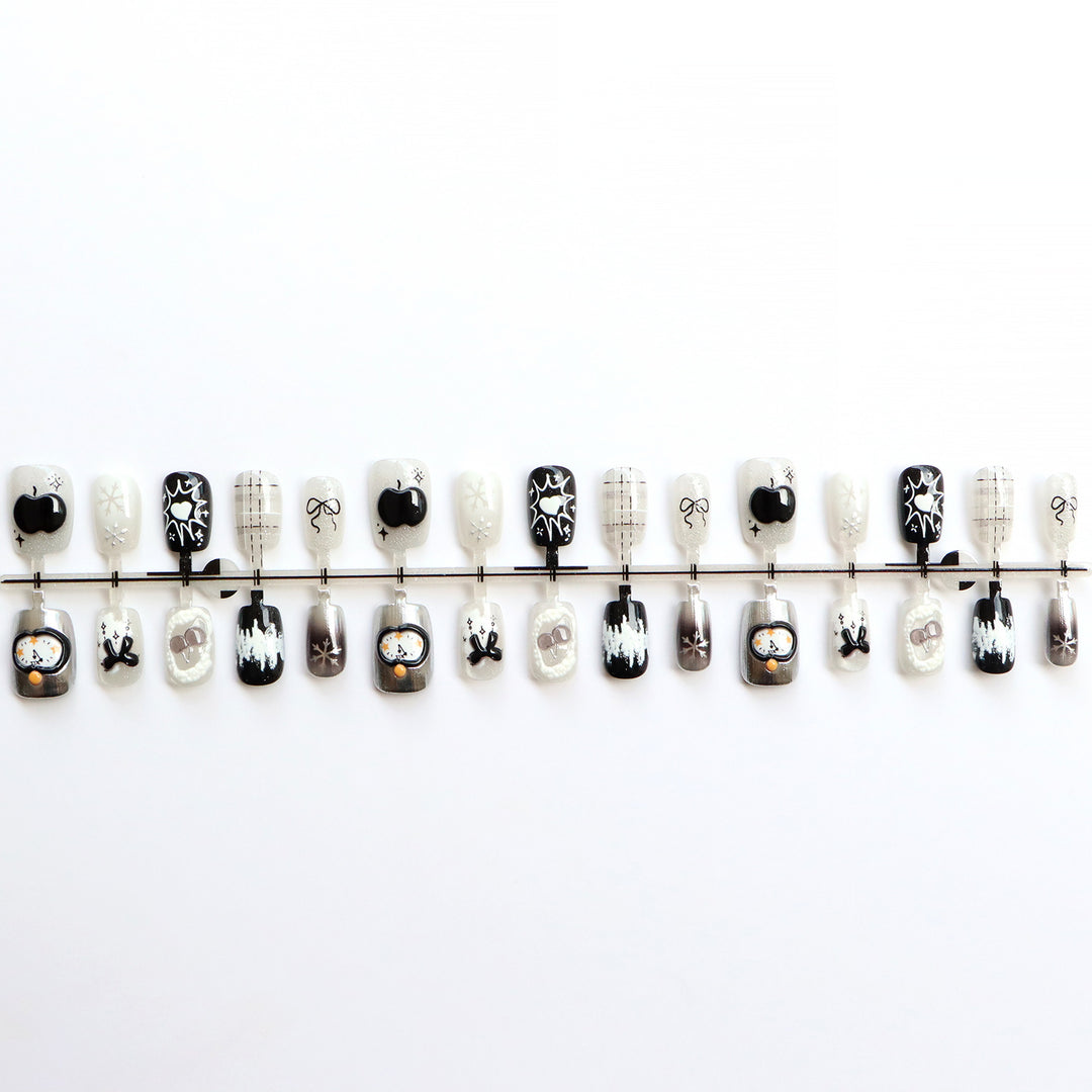 Artistic Black and White Press-On Nail Art Stornfield