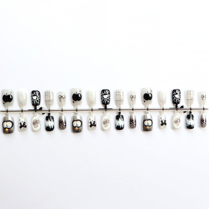 Artistic Black and White Press-On Nail Art Stornfield