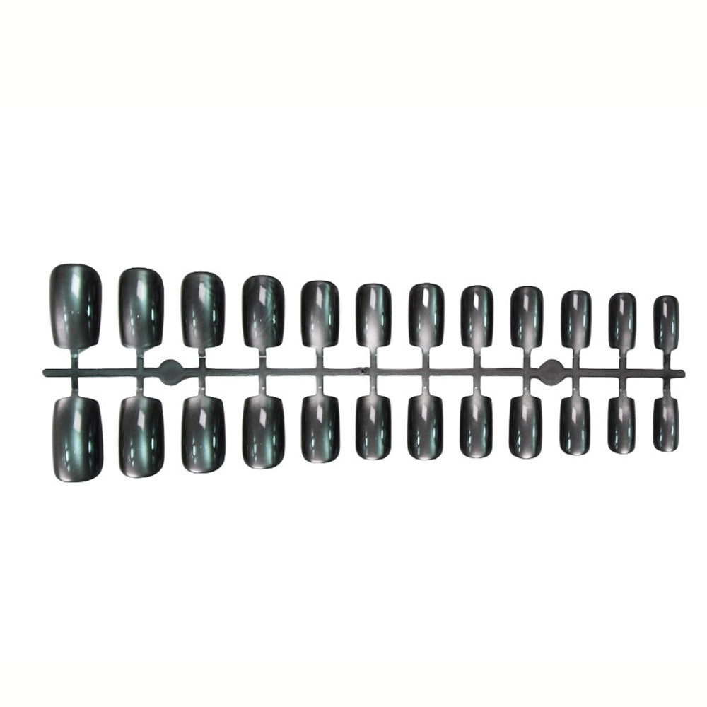 Cat-Eye Press-On Nail Set Stornfield