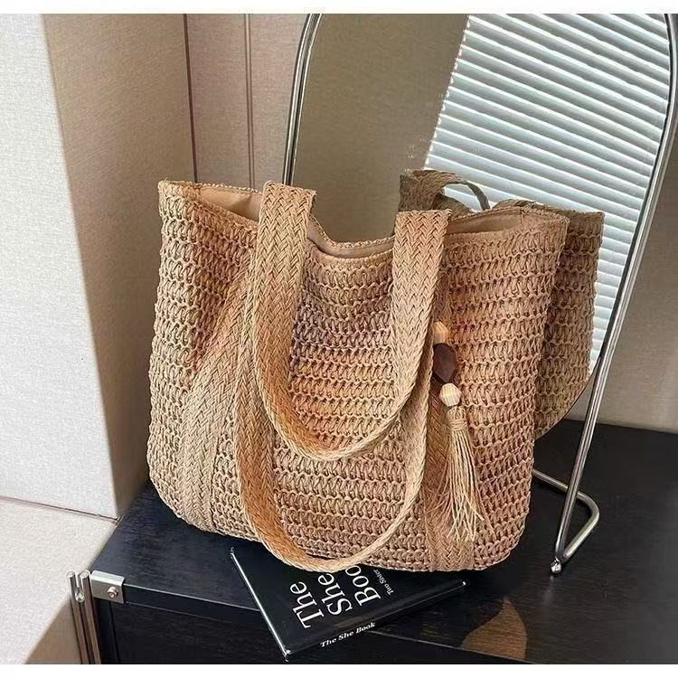 Handmade straw bag Stornfield