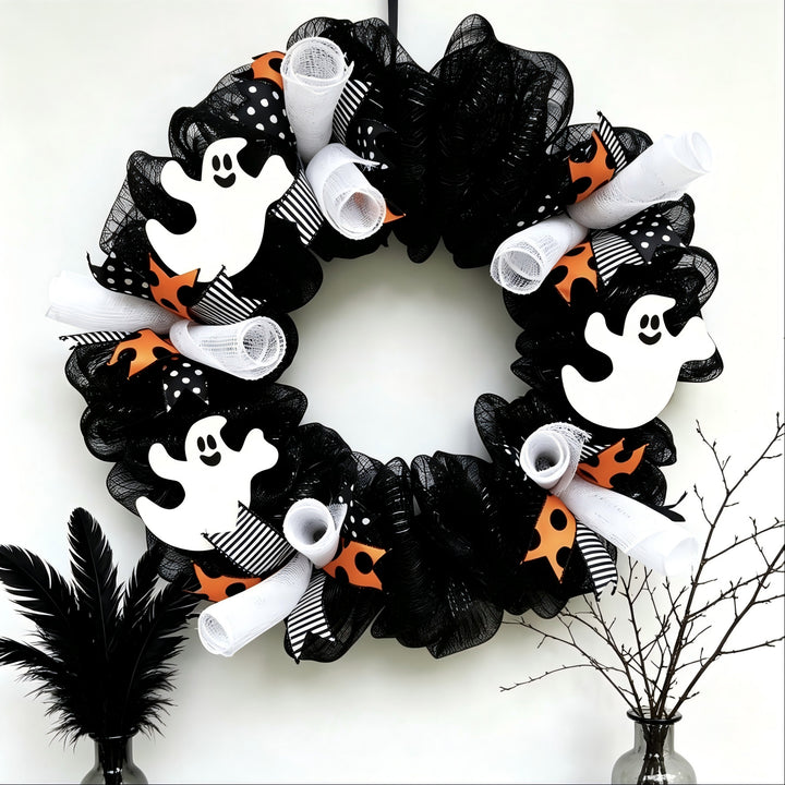Halloween-Themed Decorative Wreath
