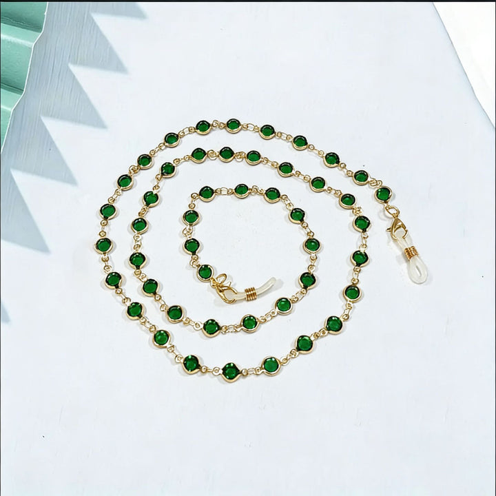Elegant Beaded Eyewear Chain Stornfield