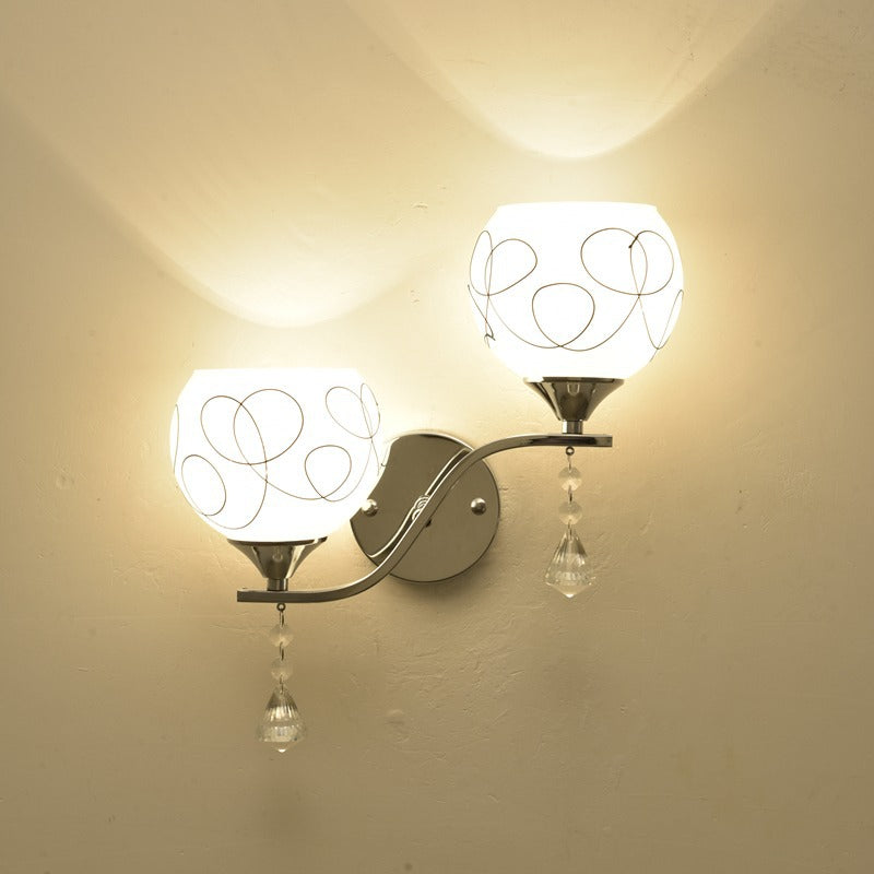 Modern Elegant Dual-Bulb Wall Sconce