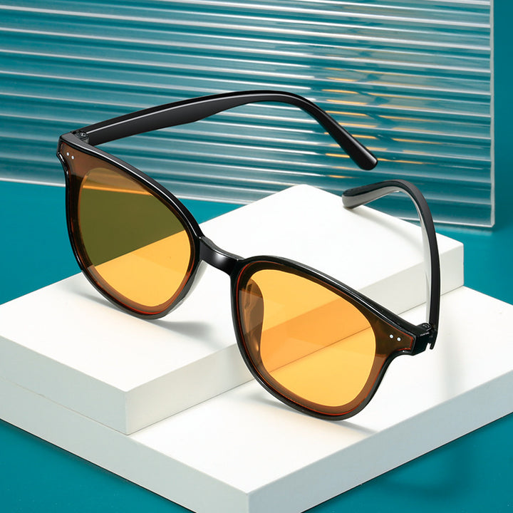 Vintage Retro-Inspired Cat Eye Sunglasses Stornfield